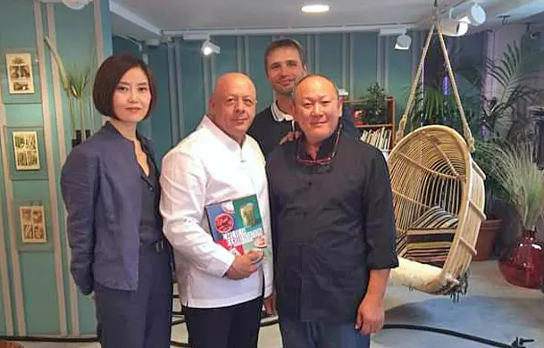 restaurant cuisine du Sichuan bordeaux Au Bonheur Du Palais Empreinte Tony Mayer